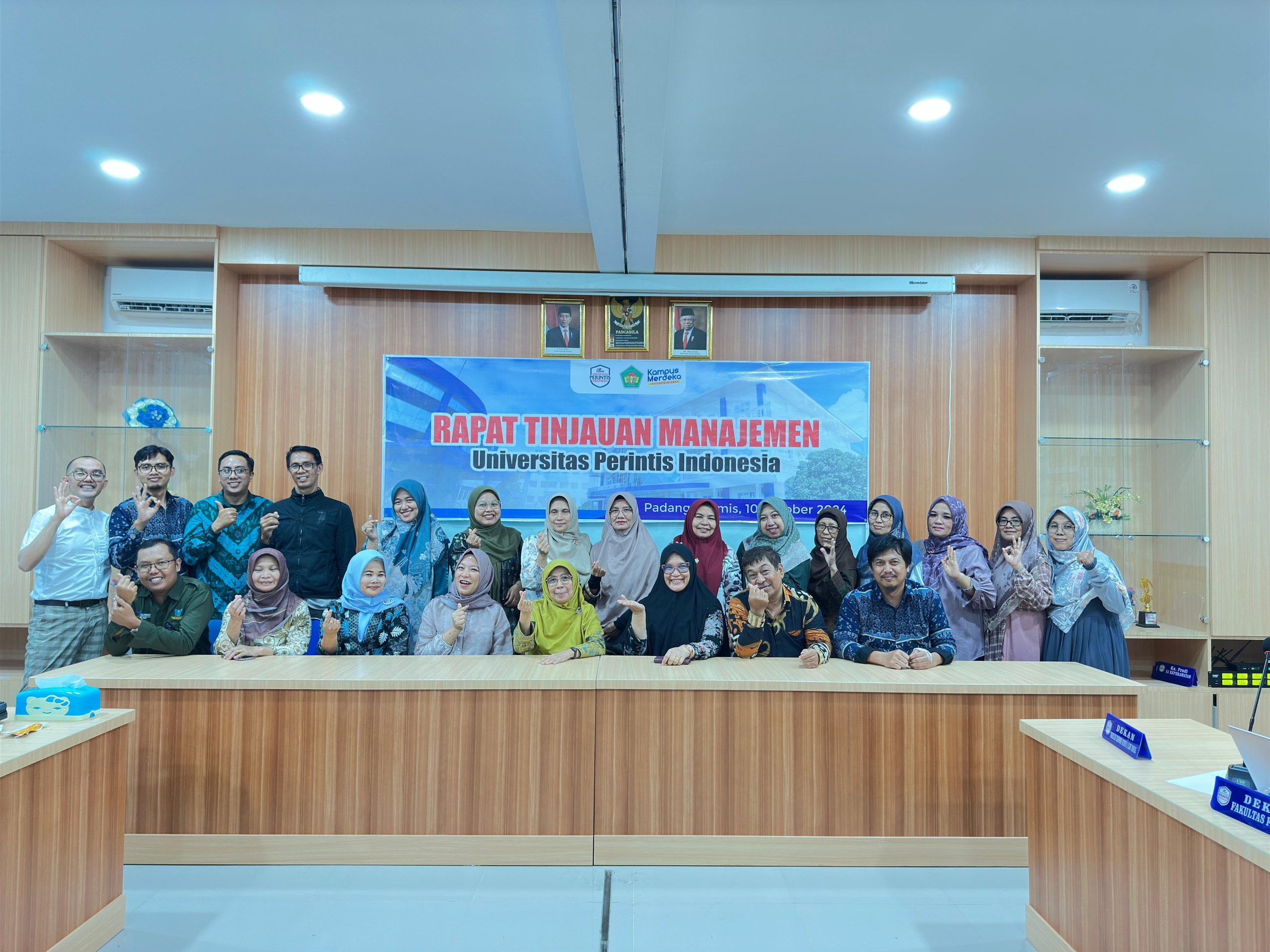 PHOTO-2024-10-10-21-35-10